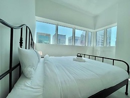 Spacious Furnished Apartment in Palette Tower in Tourist Club Area
