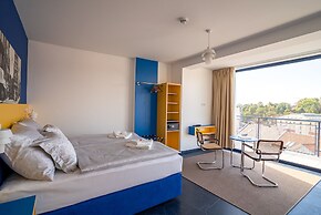 Hotel Avion - National Cultural Monument - ICONIC HOUSES