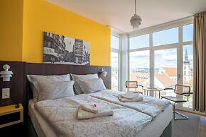 Hotel Avion - National Cultural Monument - ICONIC HOUSES