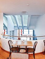 Hotel Avion - National Cultural Monument - ICONIC HOUSES