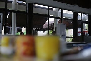 Hotel le Supreme Grand-Bassam