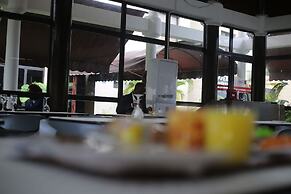 Hotel le Supreme Grand-Bassam