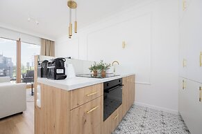 Kolejowa Apartment Warsaw by Renters