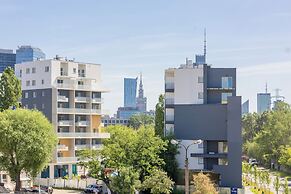 Kolejowa Apartment Warsaw by Renters