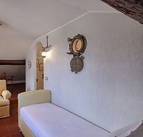 Seaview Apartment Near the Castle by Wonderful Italy