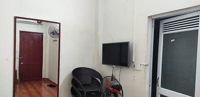 Minh Long Guesthouse - Quang Truong