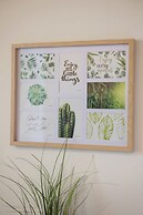 Cozy Apartment for 5 by Renters