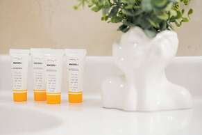 Cozy Apartment for 5 by Renters