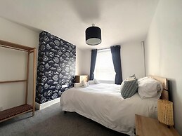 Seaside Haven at Willowdene Cottage