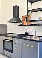 Contemporary studio- Ornato 13