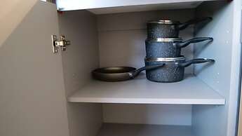 Capital Drive Cozy Apartment in Milton Keynes