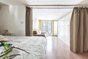 3909 Come a Casa Tua By Barbarhouse