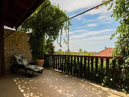 Apartment Kostanjevac