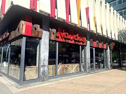 3 Bedroom House in London - Private Garage - Wi-fi