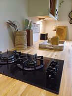 The Botanist - Luxury Cabin With Hot Tub Near York