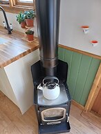 The Botanist - Luxury Cabin With Hot Tub Near York