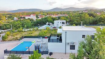 Villa Zuzul
