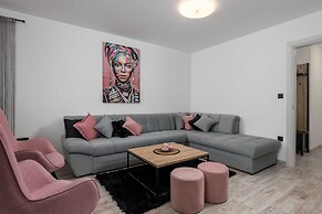 Villa Lemily