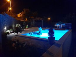 Villa Lemily