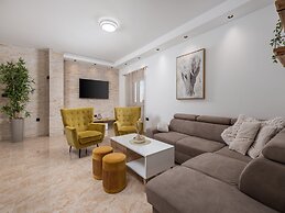 Villa Lemily