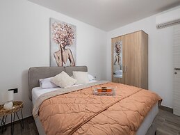Villa Lemily