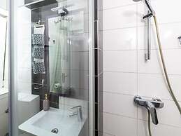 Apartments Vela Stiniva