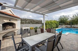 Apartment Villa Andelka