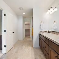 Luxurious 3BR Home in the Heart of Hillsboro