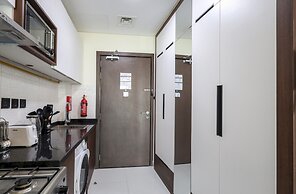 Elite LUX Holiday Homes - Sleek Urban Studio in Liwan Dubai