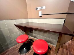 Shinjuku Nikka Hotel - Hostel