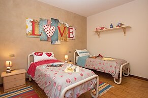 Crocus 1 con piscina by Wonderful Italy