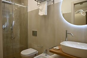 Mom Apartment Rooms&Suites