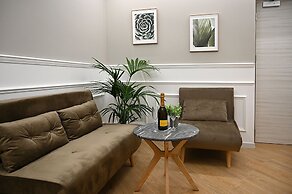 Mom Apartment Rooms&Suites
