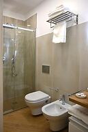 Mom Apartment Rooms&Suites