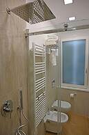 Mom Apartment Rooms&Suites