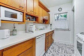 Minneapolis Vacation Rental ~ 5 Mi to Downtown!