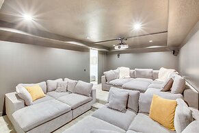 Luxe Retreat w/ Theater Room: Walk to Bear Lake!