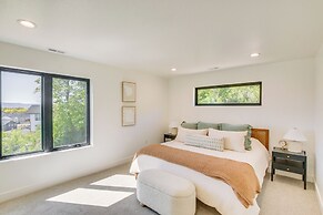 Luxe Retreat w/ Theater Room: Walk to Bear Lake!