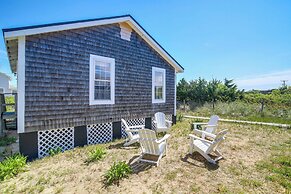 Idyllic Plymouth Vacation Rental - Steps to Beach!