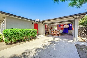 Family-friendly Clovis Home w/ Gas Grill + Patio!