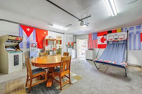 Family-friendly Clovis Home w/ Gas Grill + Patio!