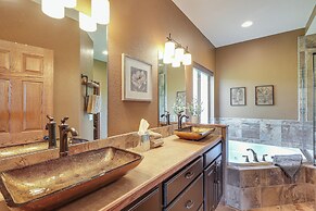 Spearfish Retreat w/ Fireplace + Mountain Views!