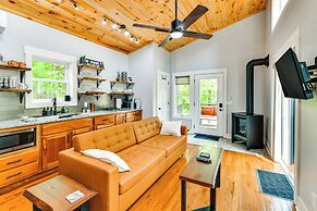 Modern Hersey Tiny Home w/ Private Hot Tub!
