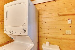 Pets Welcome: Cozy Cabin w/ Deck in Deadwood!