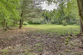 Peaceful Carrollton Retreat w/ Deck & Fire Pit!