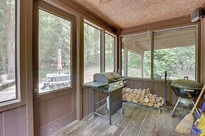 Peaceful Carrollton Retreat w/ Deck & Fire Pit!