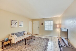 Texarkana Apartment < 1 Mi to Spring Lake Park!