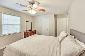 Texarkana Apartment < 1 Mi to Spring Lake Park!