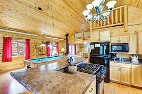 Hike, Unwind & Bring Your Pet: Deadwood Cabin!