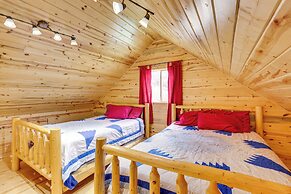 Hike, Unwind & Bring Your Pet: Deadwood Cabin!